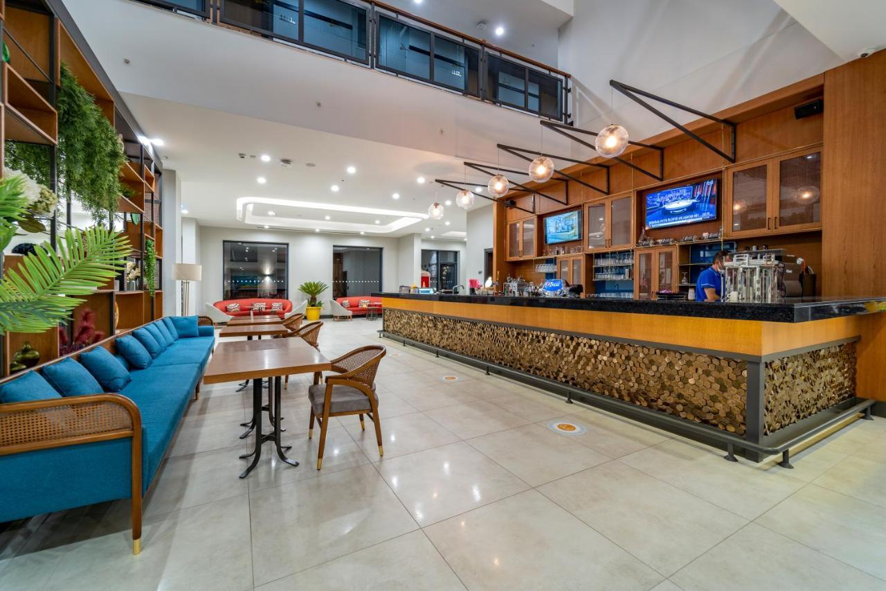 Hotel Sundia Exclusive By Liberty Fethiye Adults Only Exterior foto The lounge at the airport