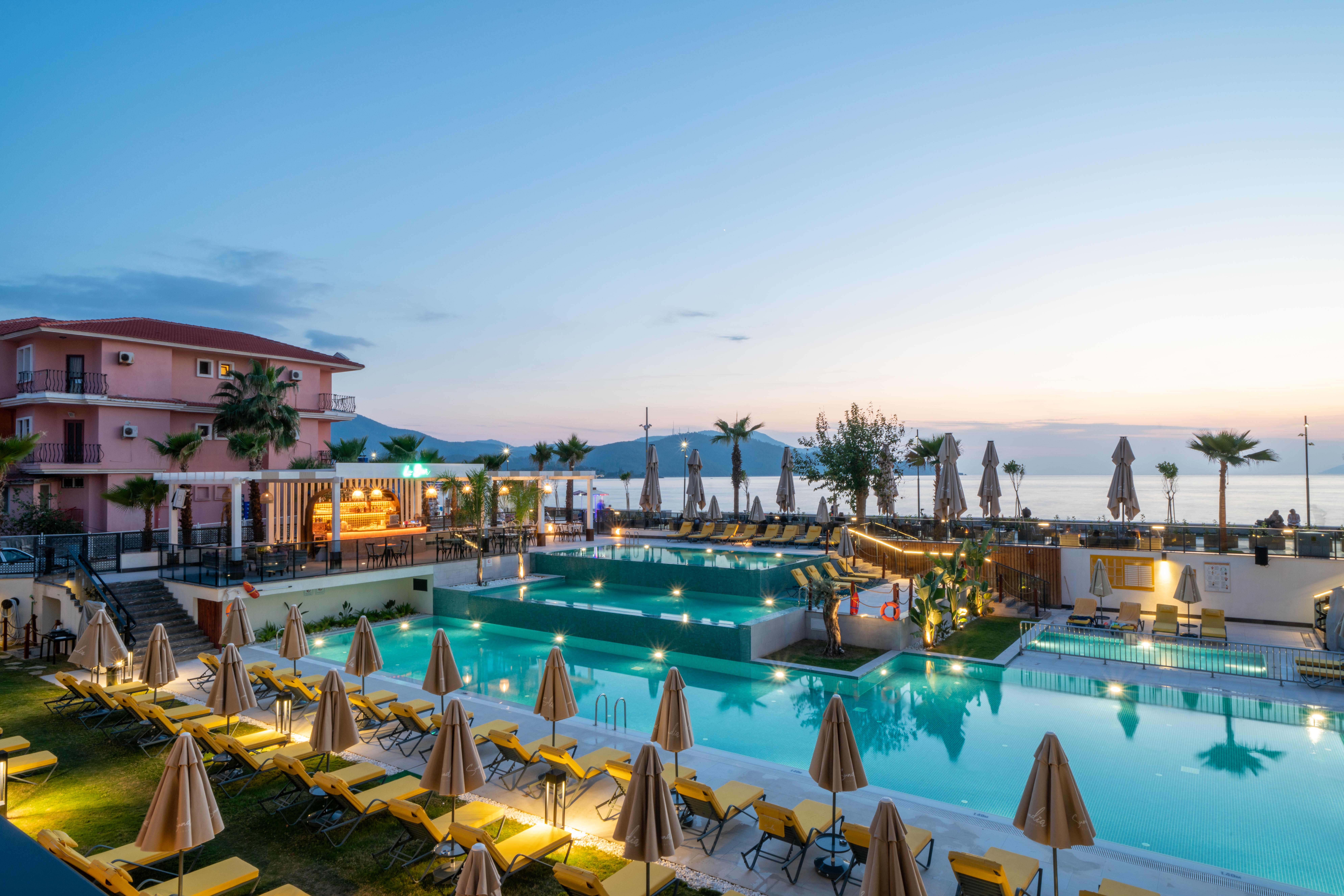 Hotel Sundia Exclusive By Liberty Fethiye Adults Only Exterior foto The resort's main pool
